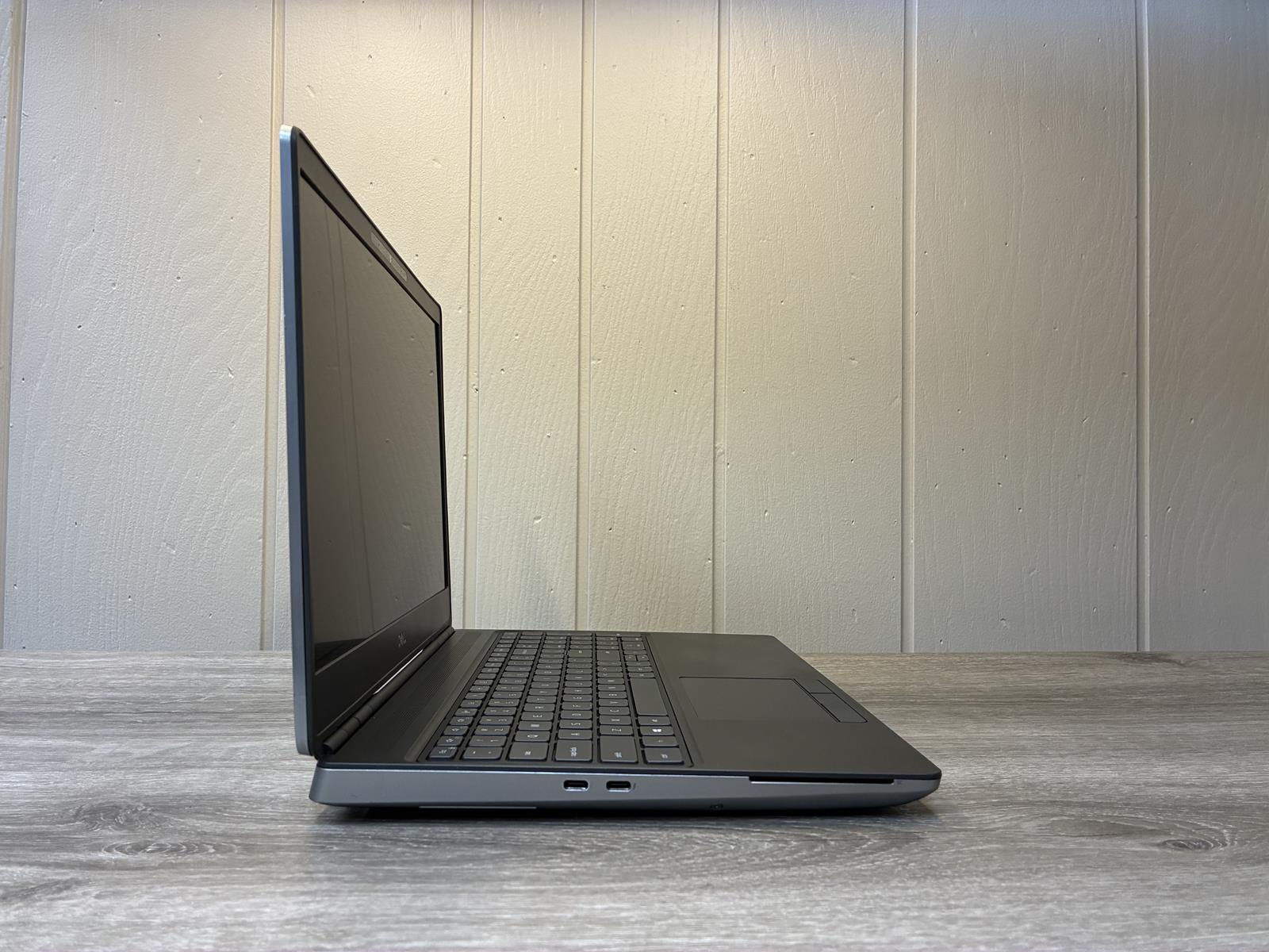 DELL PRECISION 7550 Intel(R) Core(TM) i7-10850H@2.70GHz NO HDD 32GB RAM NO OS