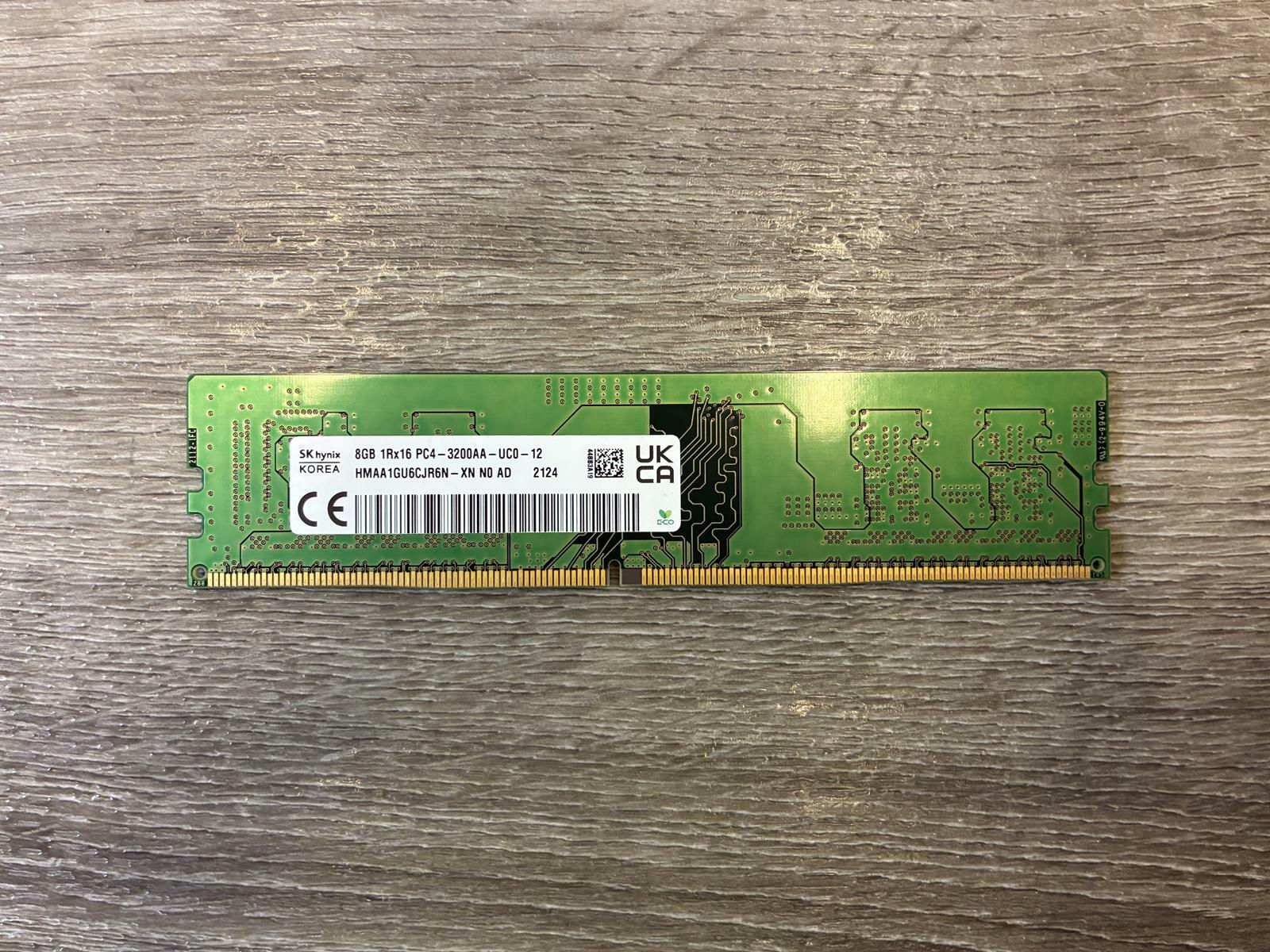 SK HYNIX 8GB DDR4 3200AA DESKTOP 2124 1x8GB DDR4 3200MHz