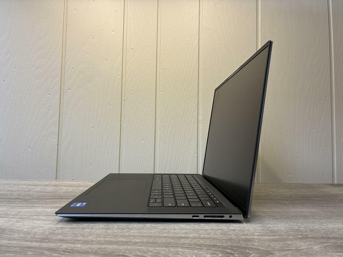 DELL PRECISION 5560 | Intel(R) Core(TM) i7-11800H @ 2.30GHz 16GB RAM NO HDD NO OS | USED GOOD