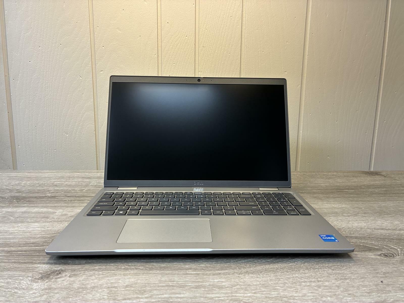 DELL Latitude 5520 | Intel(R) Core(TM) i7-1165G7 @ 2.80GHz 16GB RAM NO HDD NO OS | USED GOOD | 40-50% BATTERY