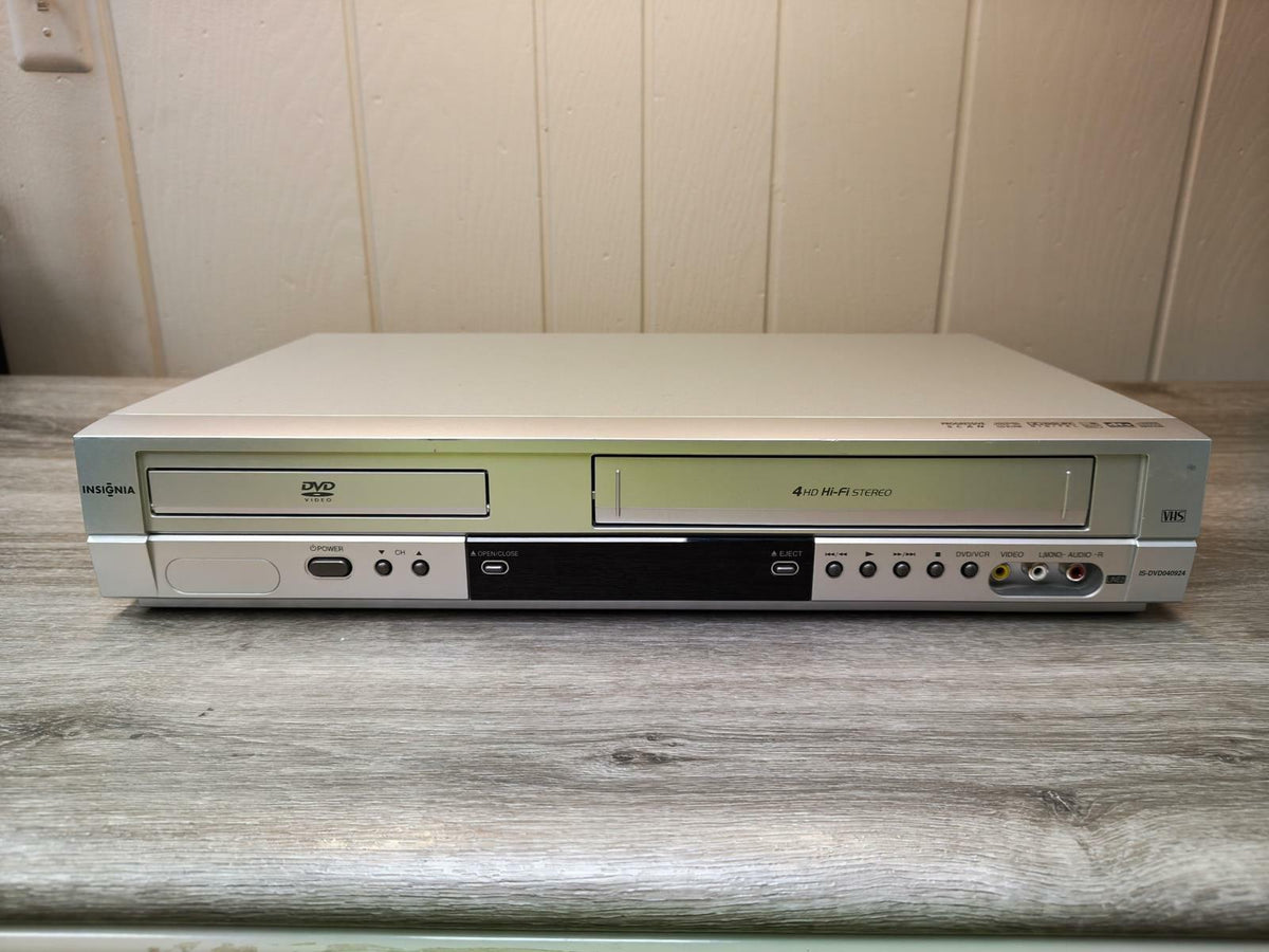 INSIGNIA IS-DVD040924 COMBO PLAYER | USED GOOD