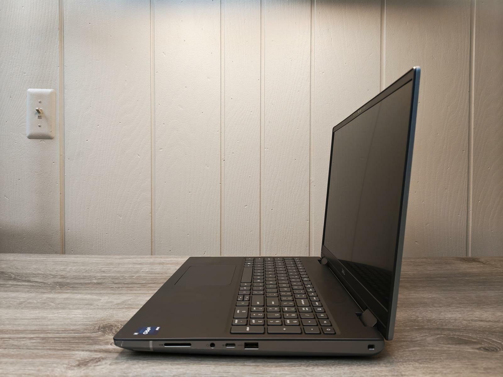 DELL PRECISION 7680 | 13th Gen Intel(R) Core(TM) i7-13850HX 32GB RAM NO HDD NO OS | USED GOOD | 60-70% BATTERY