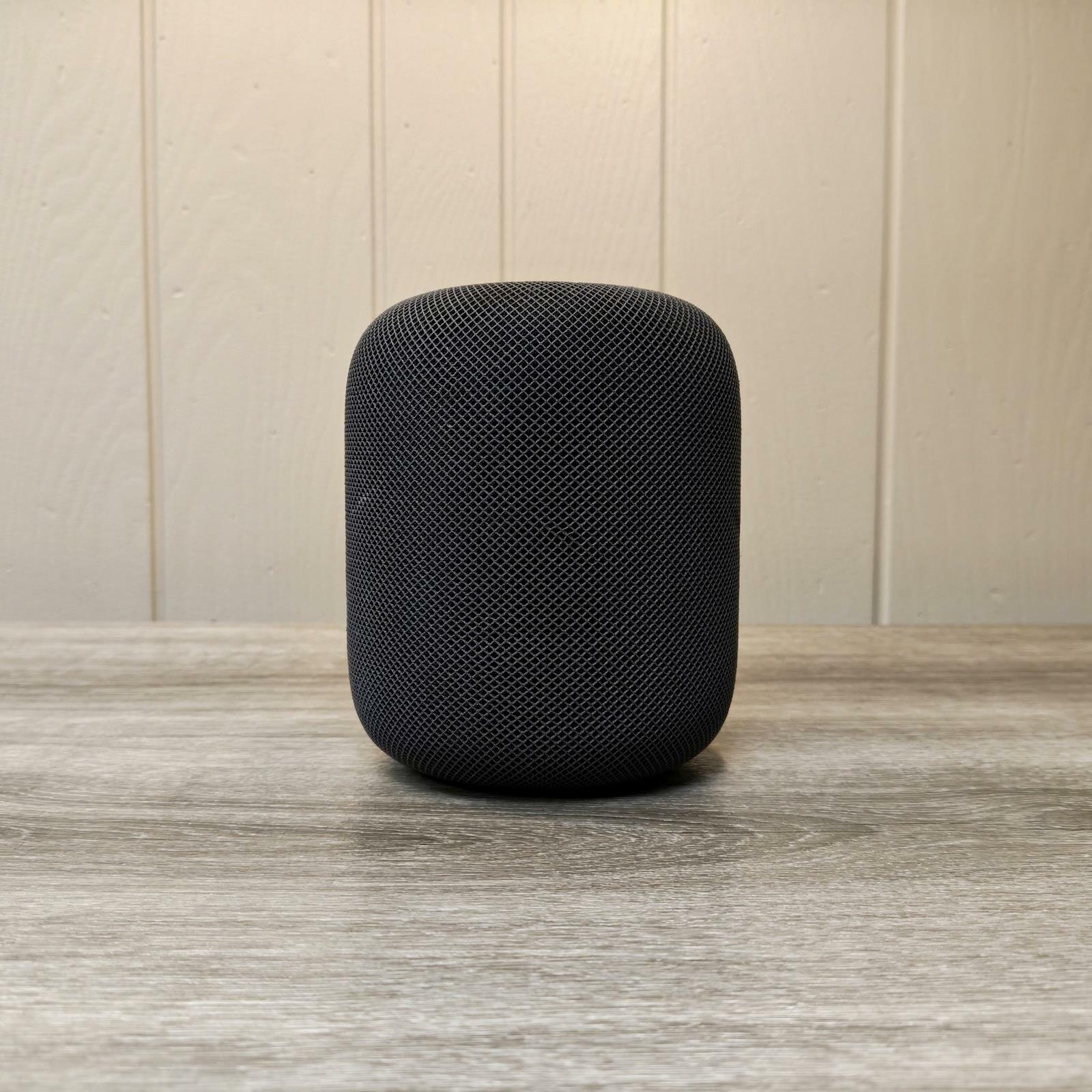 APPLE HOMEPOD USED