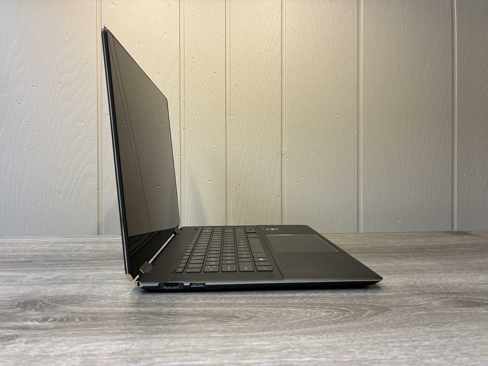 HP Spectre x360 2-in-1 16-f2xxx | Intel(R) Core(TM) i7-13700H 16GB RAM 512GB NO OS | USED GOOD