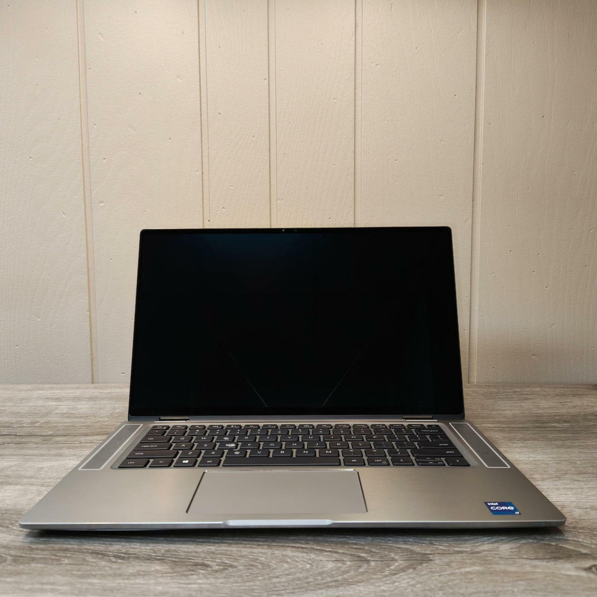 DELL Latitude 9520 | Intel(R) Core(TM) i7-1185G7 @ 3.00GHz 16GB RAM NO HDD NO OS | USED GOOD