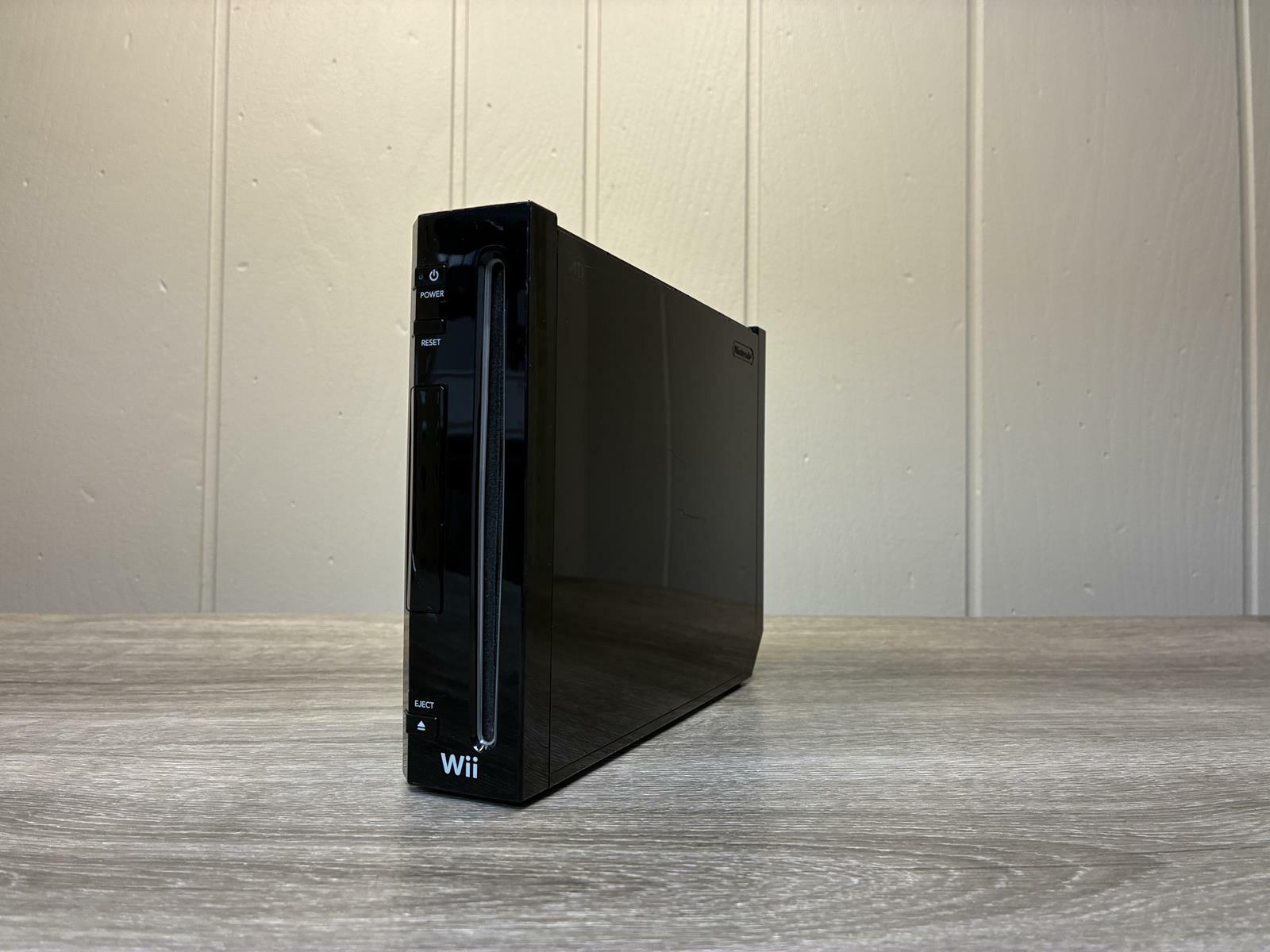 NINTENDO WII RVL-001 512MB BLACK {MPN}