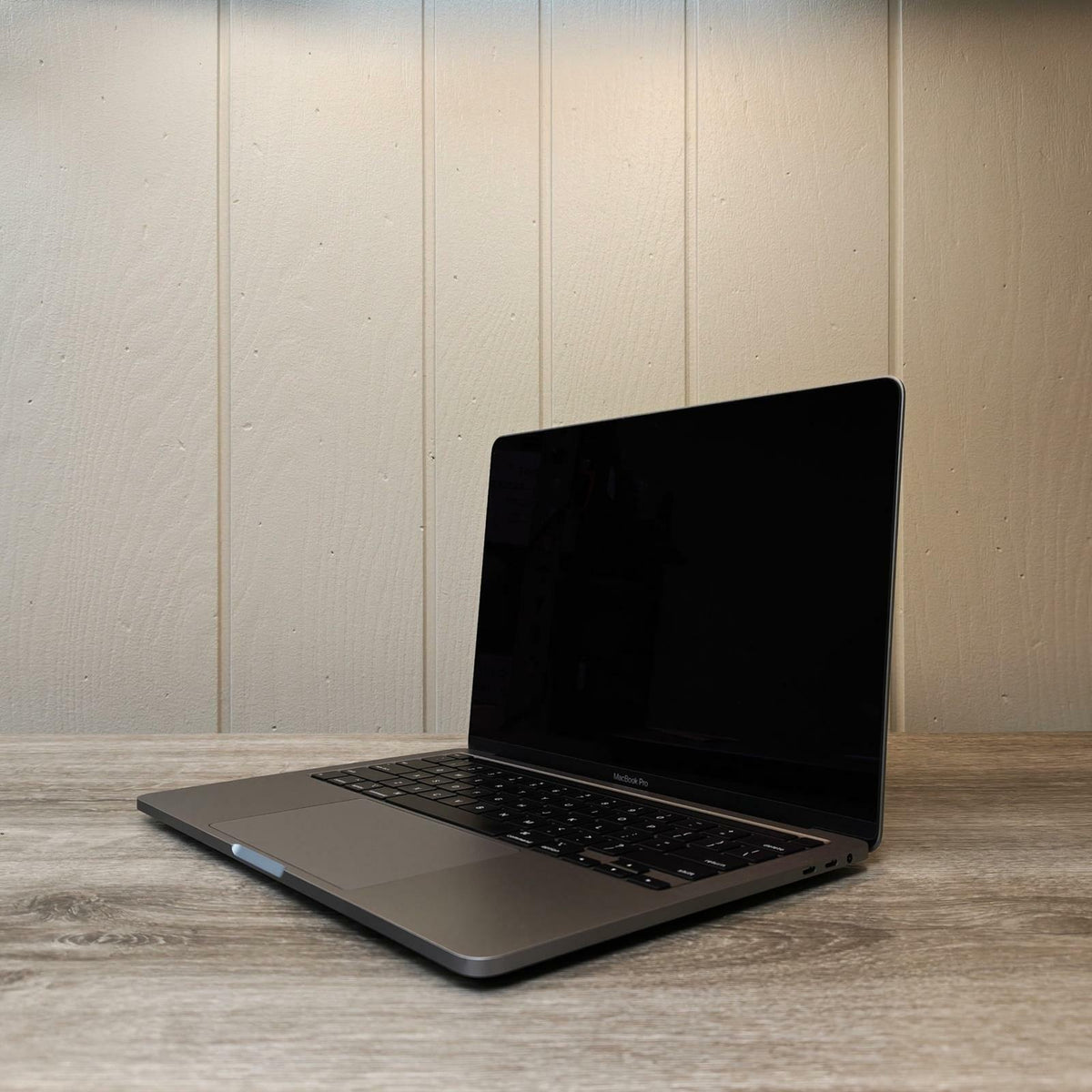 APPLE MACBOOK PRO A2251 | Intel Core i7 1068NG 32GB RAM 1TB MACOS CATALINA| USED FAIR