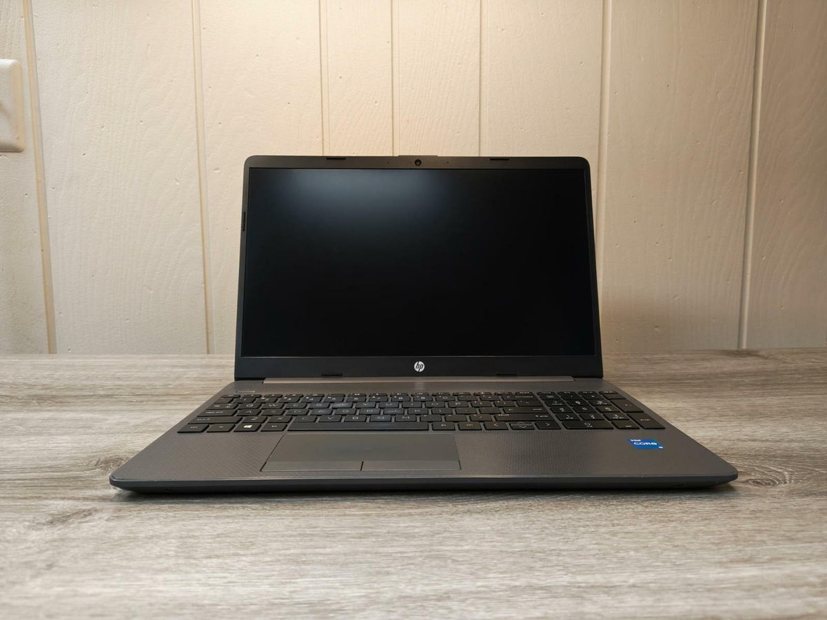 HP 250 G8 | Intel(R) Core(TM) i5-1135G7 @ 2.40GHz 16GB RAM NO HDD NO OS | USED GOOD