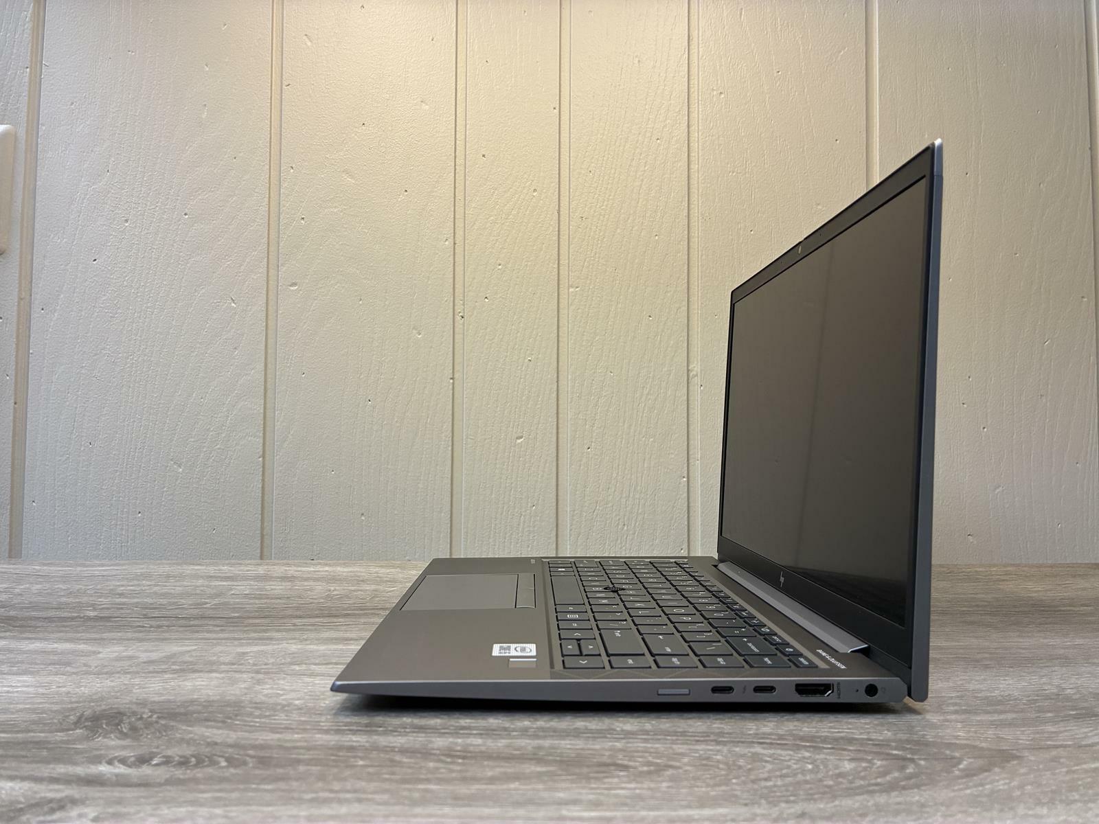 HP ZBook Firefly 14 G7 Intel(R) Core(TM) i5-10210U@1.60GHz NO HDD 16GB RAM NO OS
