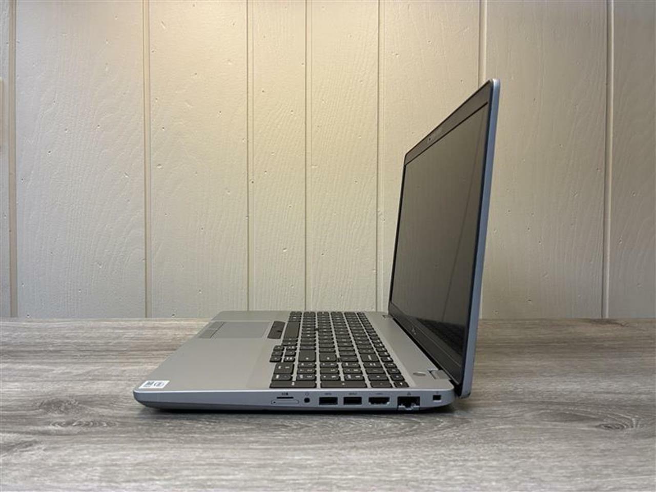 DELL PRECISION 3551 Core(TM) i7-10750H@2.60GHz NO HDD 8GB RAM NO OS NO BATTERY