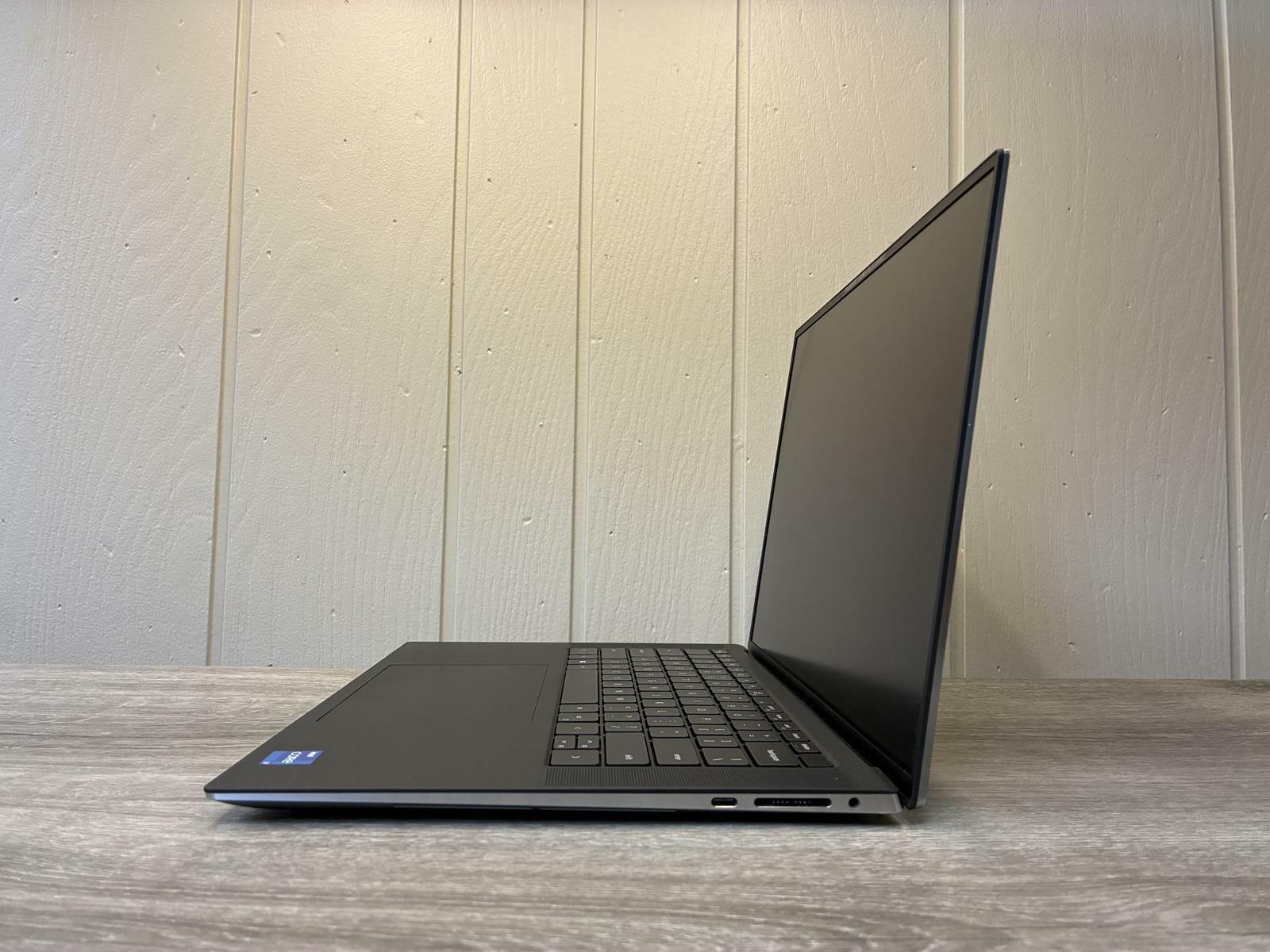 DELL PRECISION 5560 | 11th Gen Intel(R) Core(TM) i7-11800H @ 2.30GHz 16GB RAM NO HDD NO OS | USED GOOD