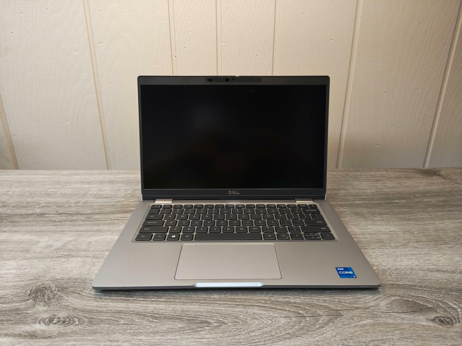 DELL LATITUDE 5320bIntel(R) Core(TM) i7-1185G7@3.00GHz NO HDD 8GB RAM NO OS