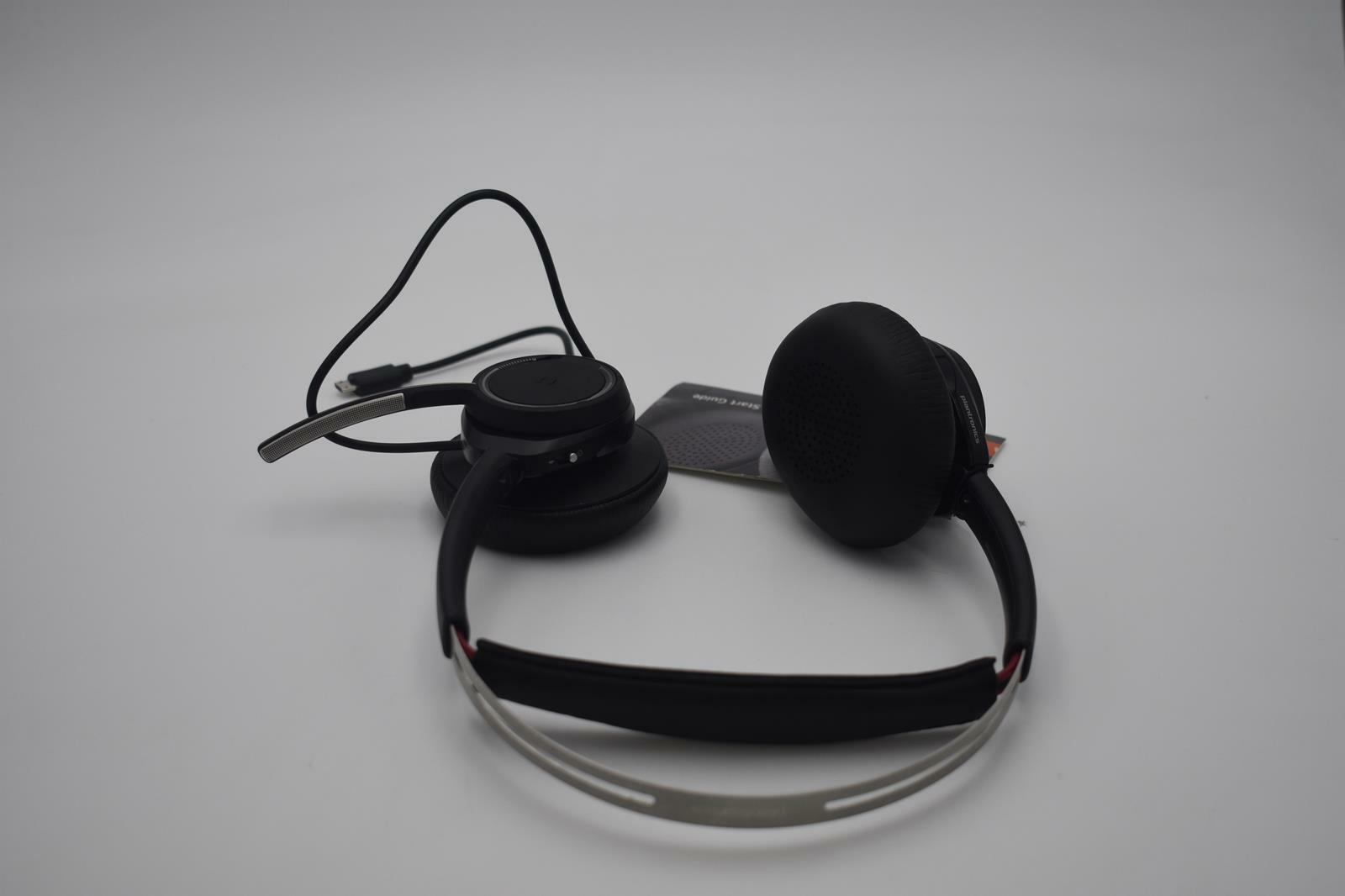 PLANTRONICS VOYAGER FOCUS UC B825-M BLACK 2.0 Channel Ear-Pad (On the Ear)