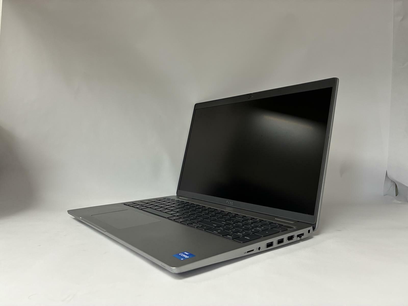 DELL Latitude 5520 Intel(R) Core(TM) i5-1135G7 @ 2.40GHz 0B 8 GB NO OS NO BATT