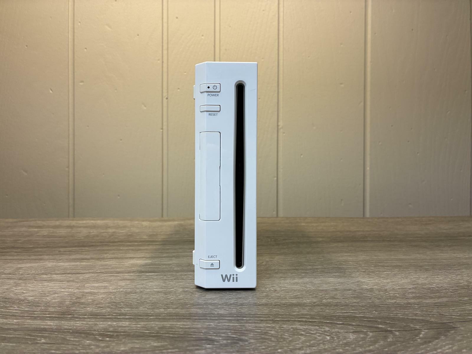 NINTENDO WII RVL-001 WHITE
