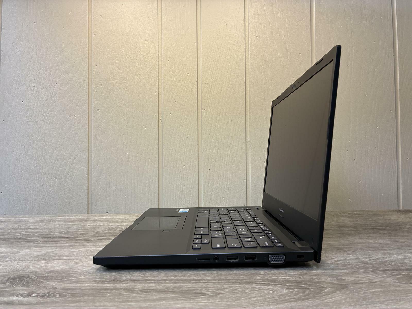 ASUS ASUS EXPERTBOOK P2451FA Core(TM) i7-10510U@1.80GHz 512GB 16GB RAM NO OS