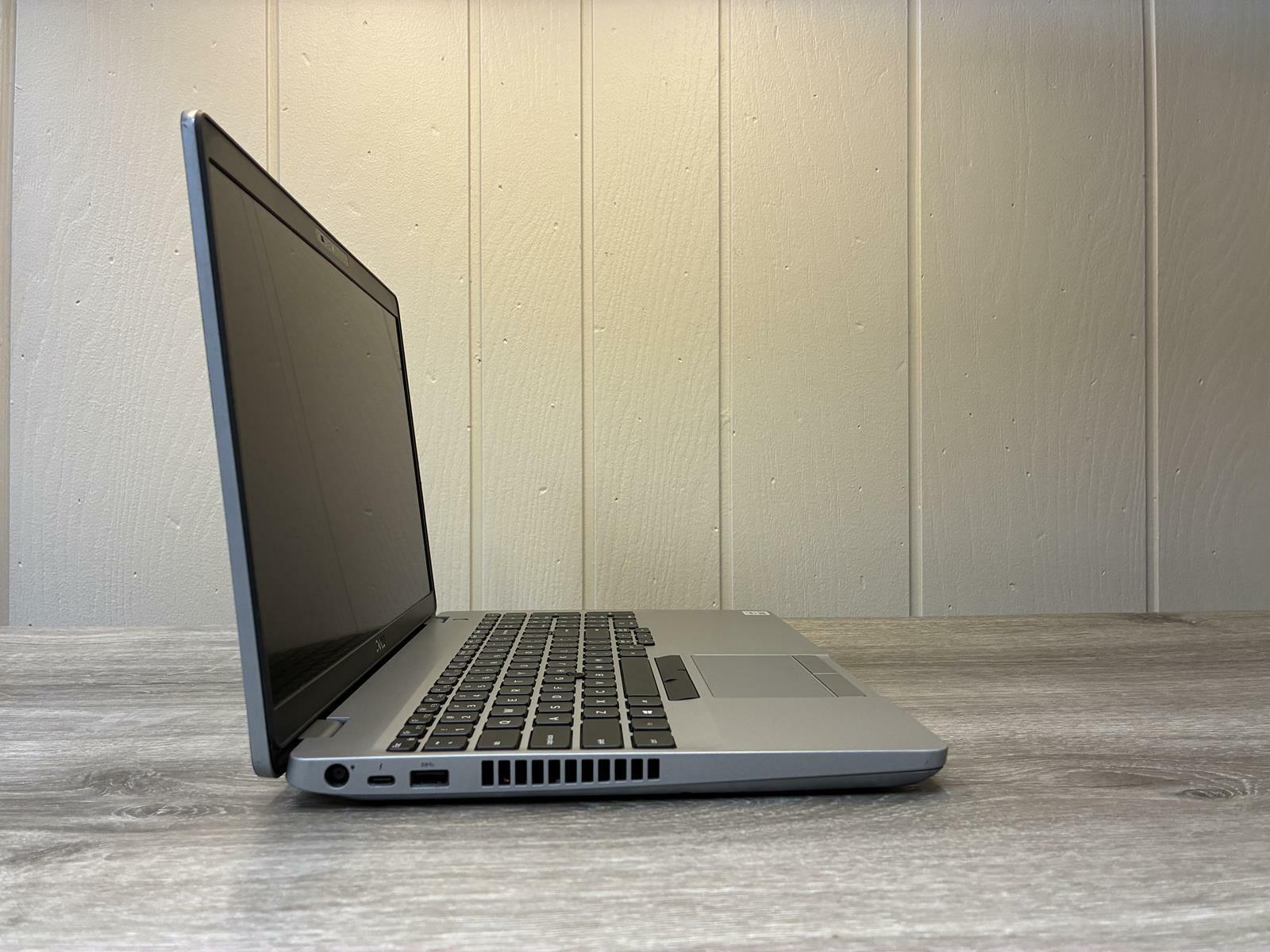 DELL PRECISION 3551 Intel(R) Core(TM) i9-10885H@2.40GHz NO HDD 8GB RAM NO OS