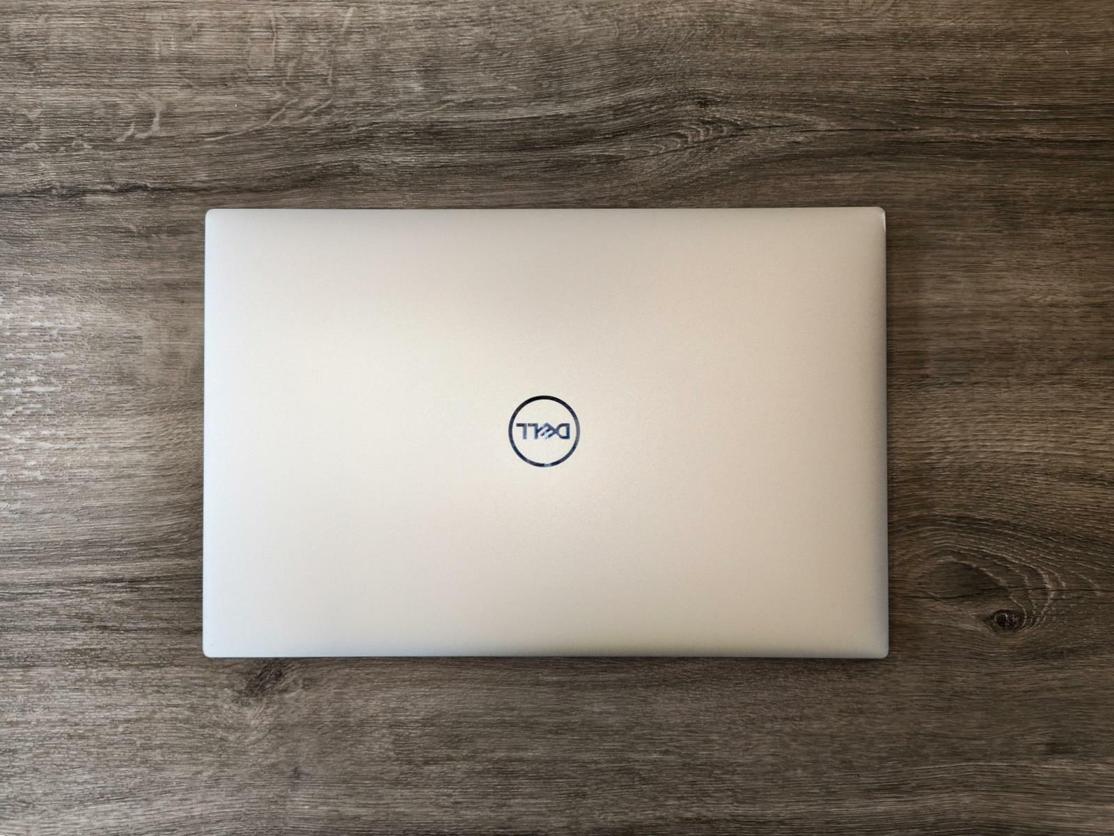 DELL XPS 15 9500 Intel(R) Core(TM) i5-10300H CPU @ 2.50GHz NO HDD 16GB RAM NO OS
