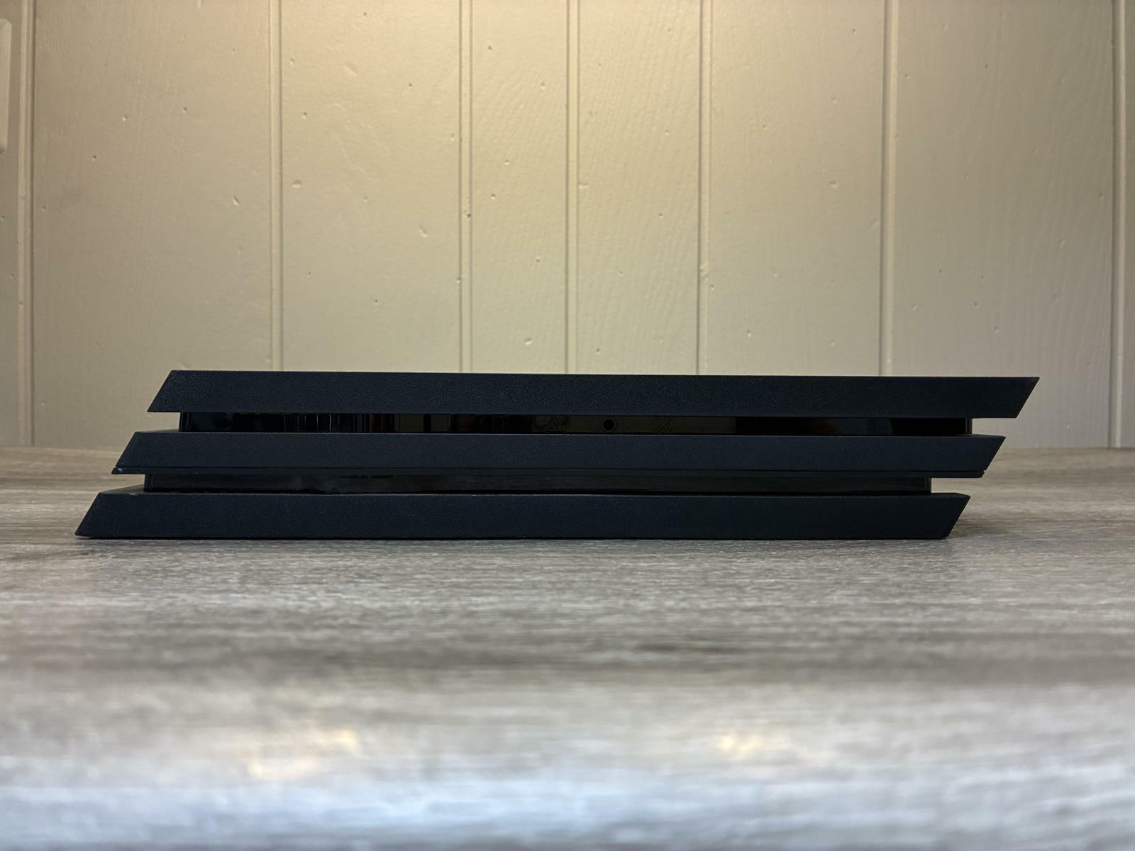 SONY PLAYSTATION 4 PRO 1TB BLACK {MPN}